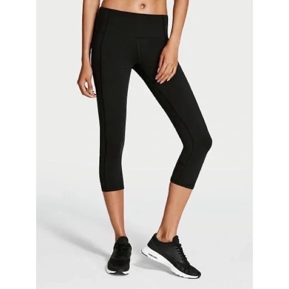 VSX Victoria’s Secret Sport Knockout Plain Black Crop Tight Leggings - Picture 1 of 5